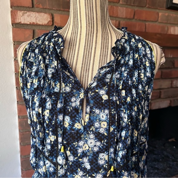 Poupette St. Barth Amora Floral Printed Tiered Mini Dress in Blue Sz S - Picture 3 of 7